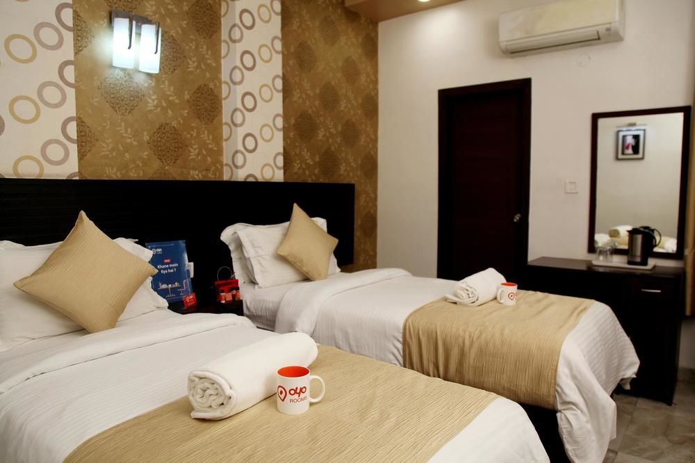Hotel Park Plaza Varanasi Exterior photo