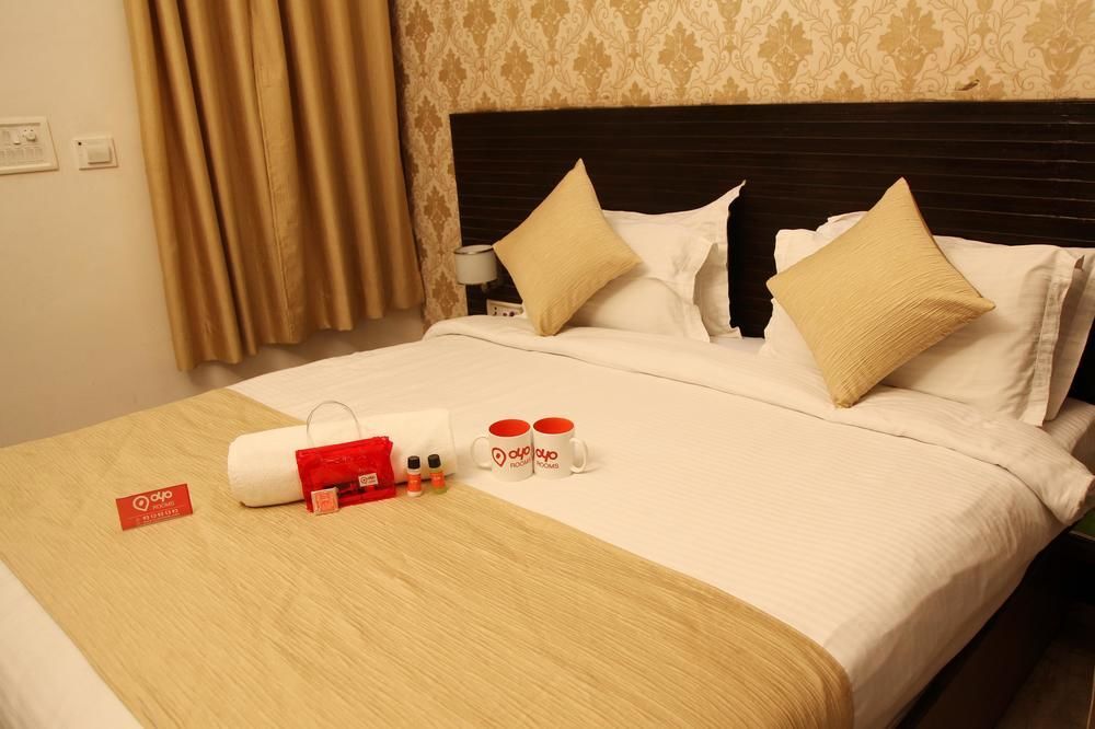 Hotel Park Plaza Varanasi Exterior photo